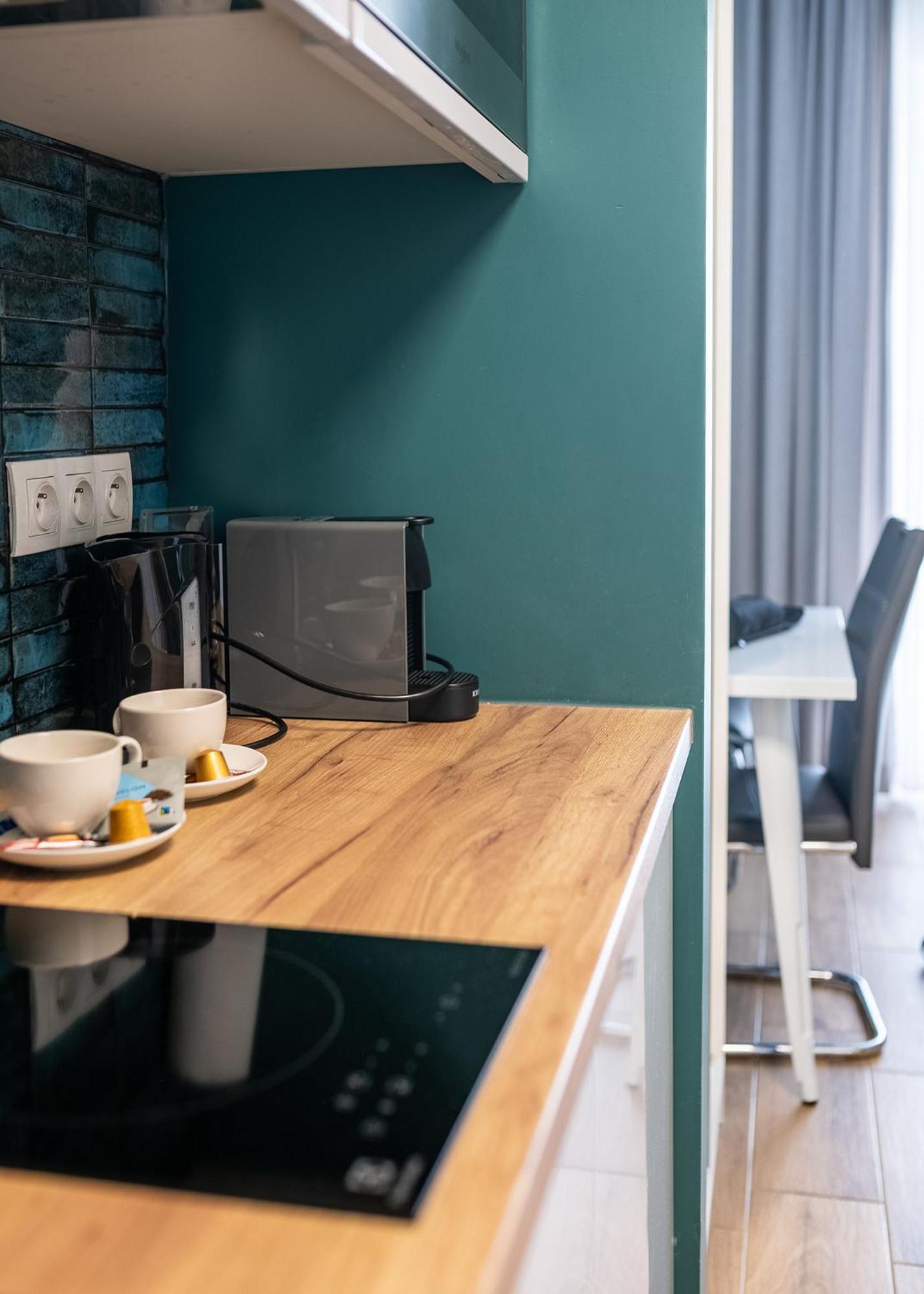 Rentplanet - Apartamenty Kasprzaka Варшава Экстерьер фото