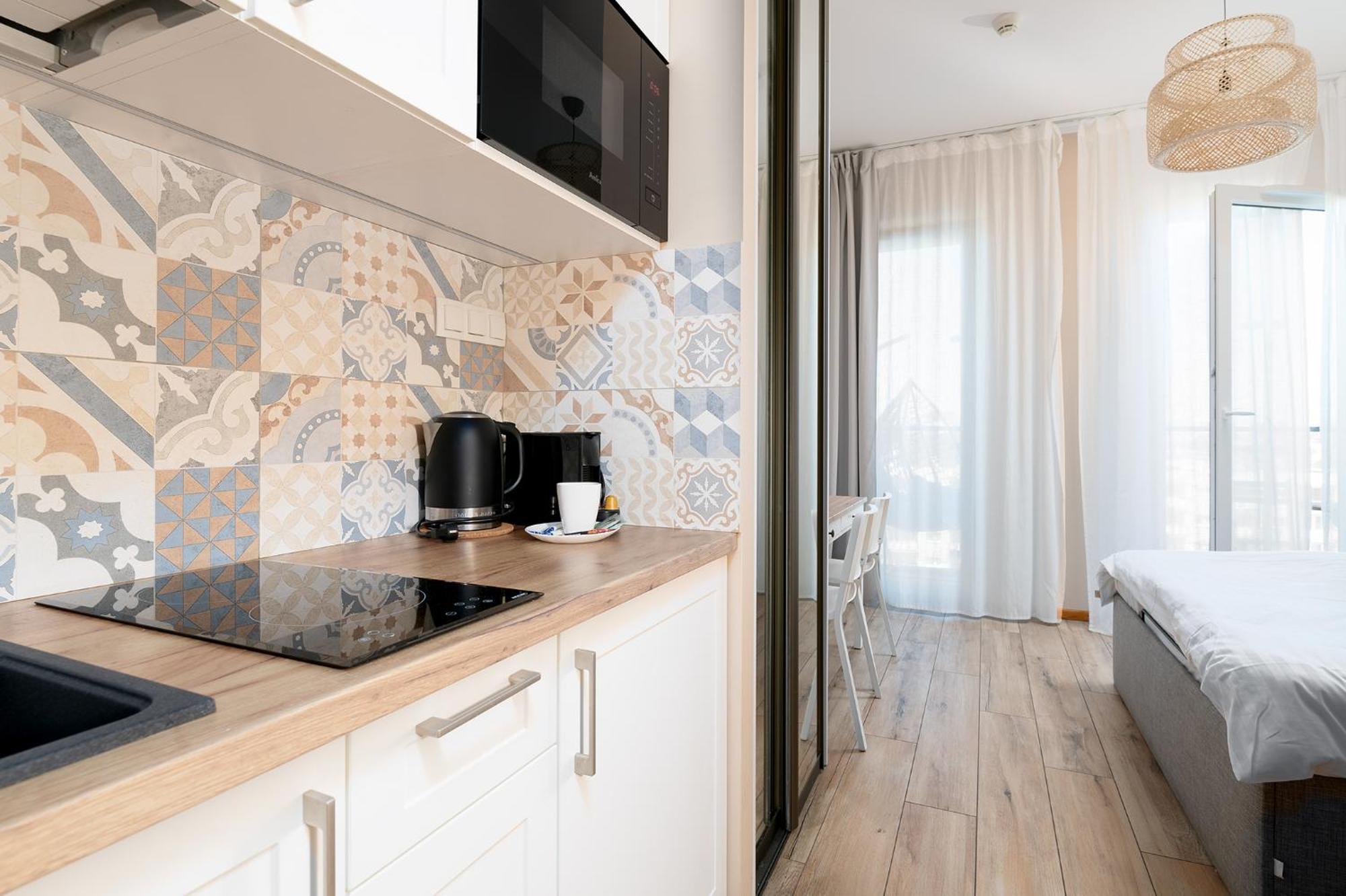 Rentplanet - Apartamenty Kasprzaka Варшава Экстерьер фото