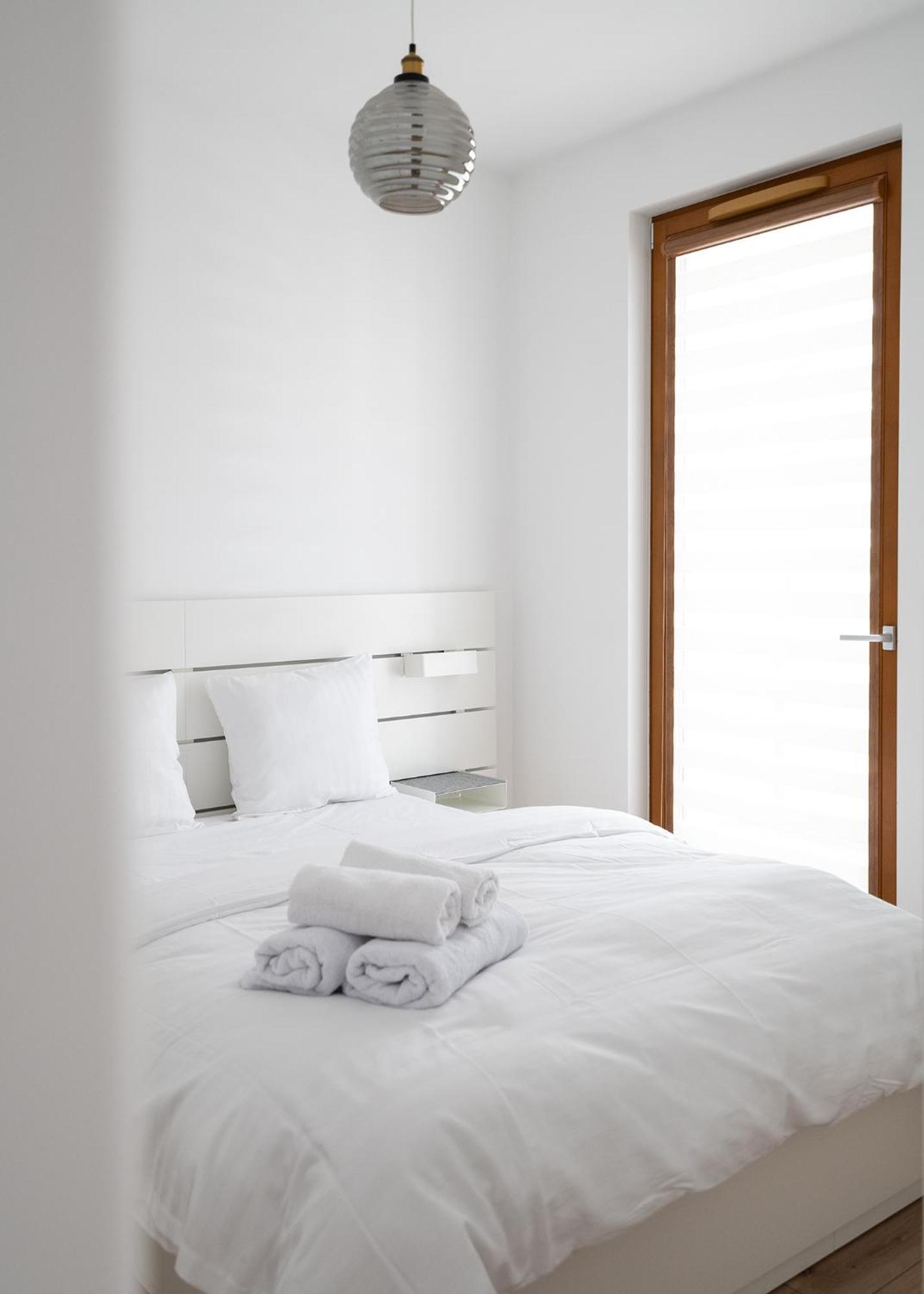 Rentplanet - Apartamenty Kasprzaka Варшава Экстерьер фото