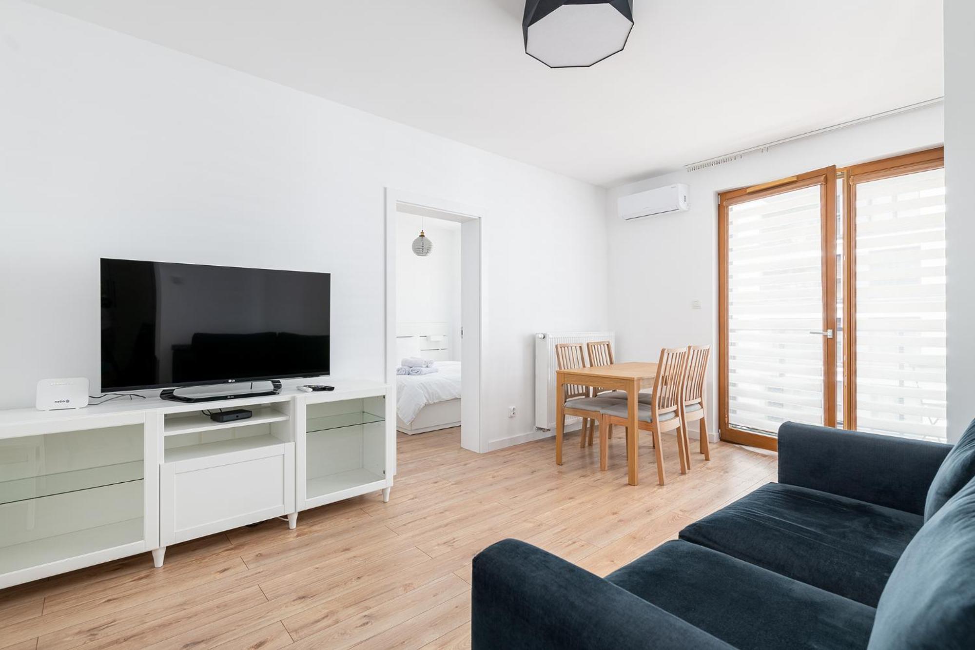 Rentplanet - Apartamenty Kasprzaka Варшава Экстерьер фото